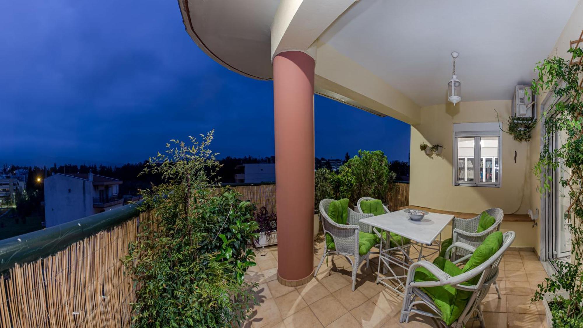 Celestial Garden-Thessaloniki'S Modern, Eclectic Penthouse With An Amazing View And Veranda Exterior foto